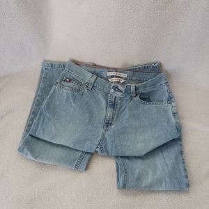 Tommy Hilfiger Classic Fit Jeans Size 2R